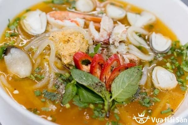 các món ăn từ cua biển cho bé_ Bánh canh cua