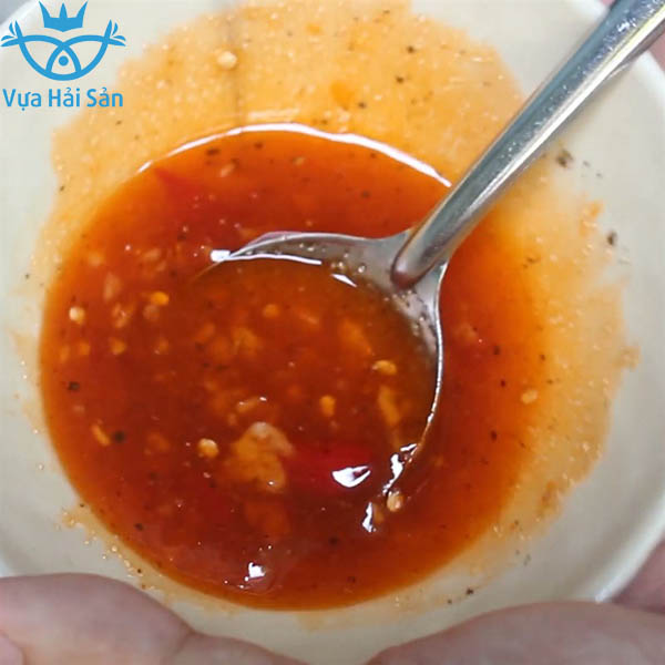 Cách Làm Mực Trứng Chiên Nước Mắm Đậm Đà Đưa Cơm 5 pha nước sốt làm mực trứng chiên nước mắm