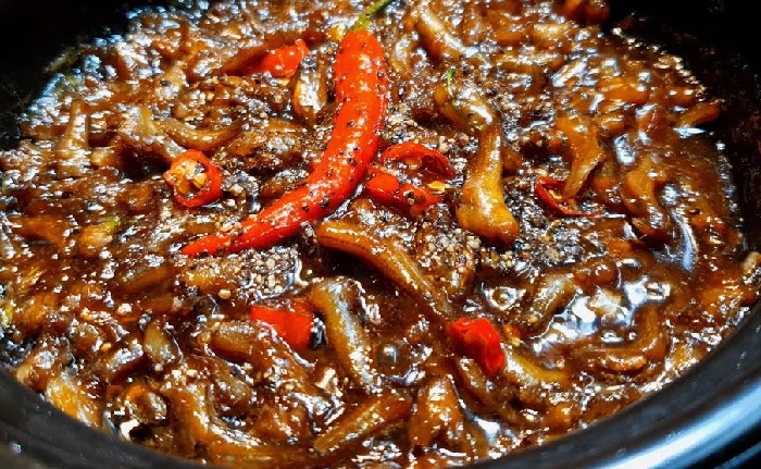 Tiến hành kho cá